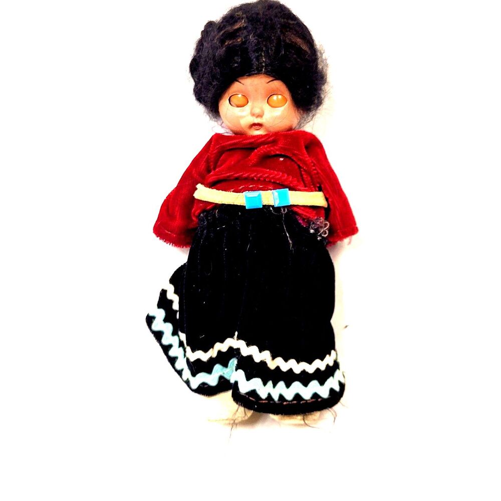 Vintage Native American Doll - Navajo Indian Princess by Carlson - sleepy eyes